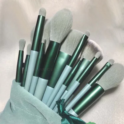 13 PCS Soft Fluffy Velvet Makeup Brushes Set